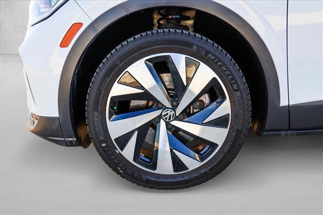 used 2021 Volkswagen ID.4 car, priced at $19,291