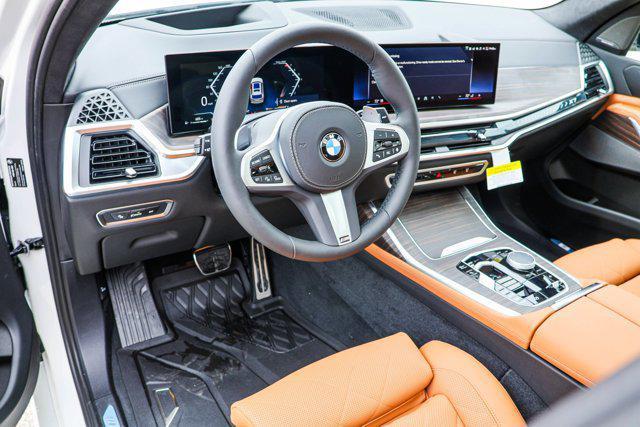 new 2025 BMW X7 car, priced at $97,175