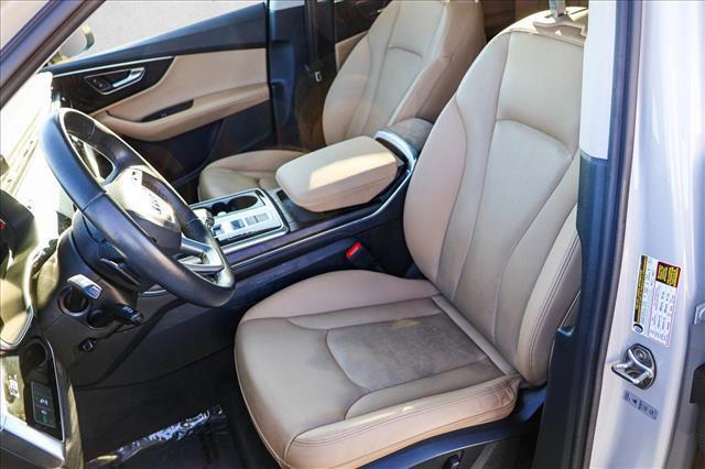 used 2023 Audi Q7 car, priced at $35,491