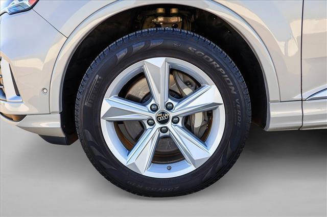 used 2023 Audi Q7 car, priced at $35,491
