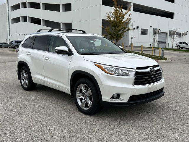 used 2014 Toyota Highlander car, priced at $20,491