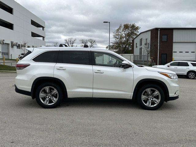 used 2014 Toyota Highlander car, priced at $20,491