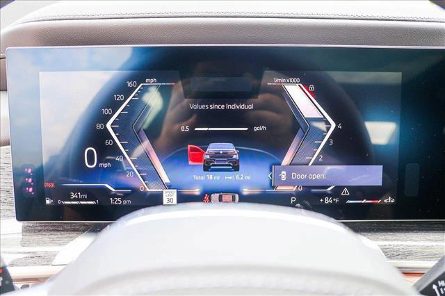 new 2025 BMW 760 car, priced at $127,925