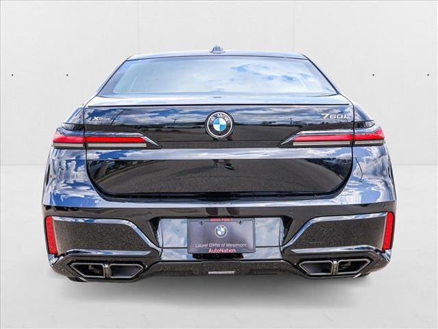 new 2025 BMW 760 car, priced at $127,925