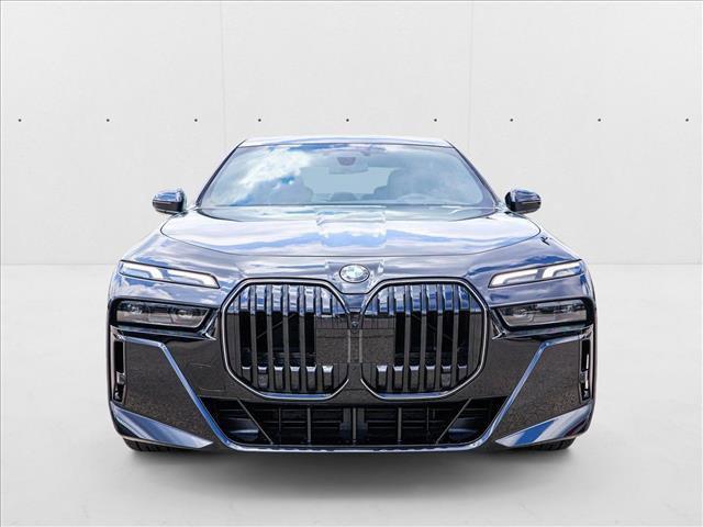 new 2025 BMW 760 car, priced at $127,925
