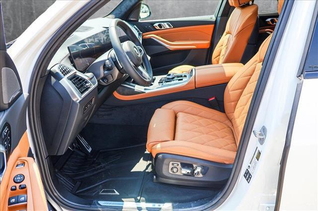 new 2026 BMW X7 car, priced at $99,035