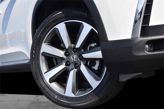 used 2023 Honda Pilot car, priced at $41,388