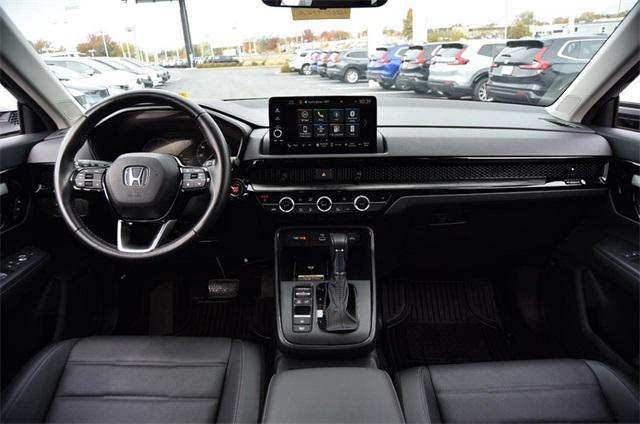 used 2025 Honda CR-V car, priced at $36,888