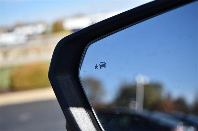 used 2024 Chevrolet Equinox car, priced at $22,888