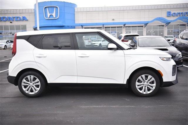 used 2021 Kia Soul car, priced at $15,588