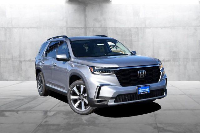 new 2025 Honda Pilot car, priced at $51,095