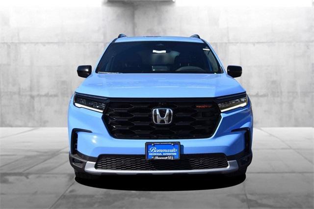 new 2025 Honda Pilot car, priced at $51,350