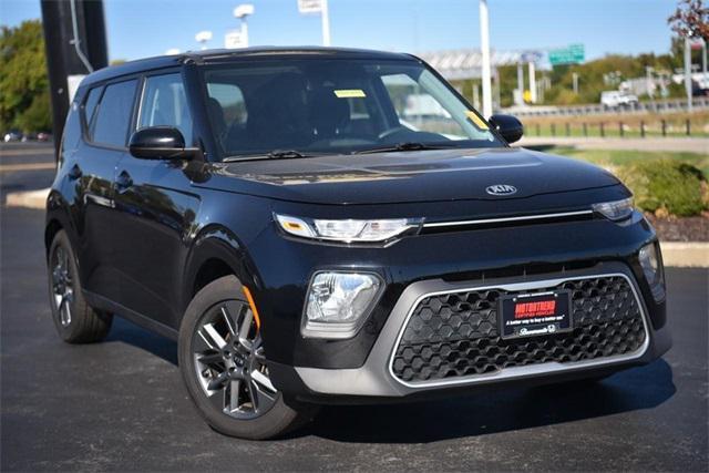 used 2021 Kia Soul car, priced at $16,088