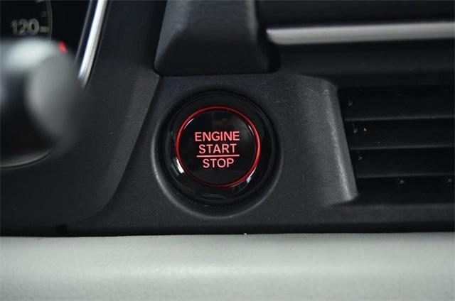 used 2025 Honda Pilot car, priced at $43,888