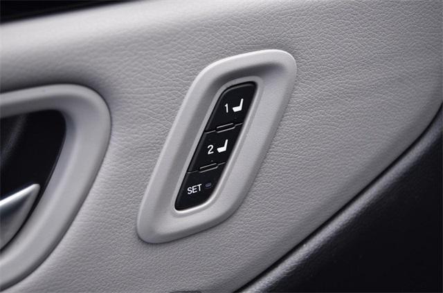used 2025 Honda Pilot car, priced at $43,888