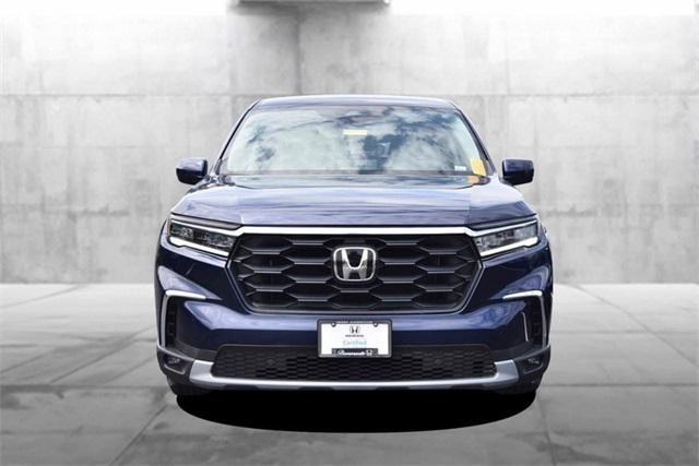 used 2025 Honda Pilot car, priced at $43,888