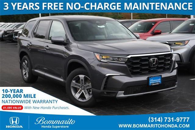 new 2025 Honda Pilot car, priced at $45,700