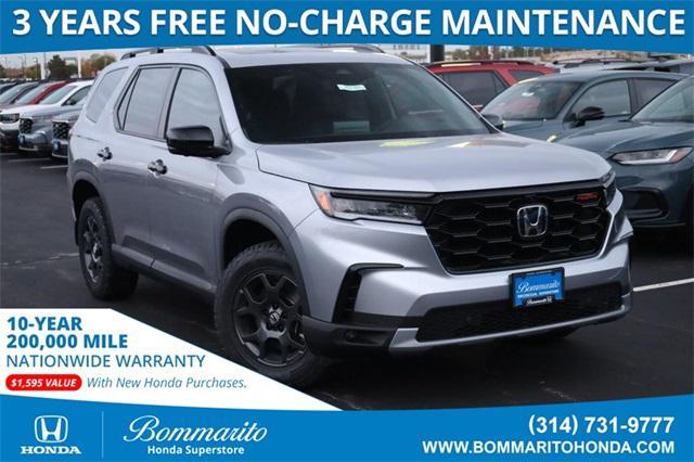 new 2025 Honda Pilot car, priced at $50,895