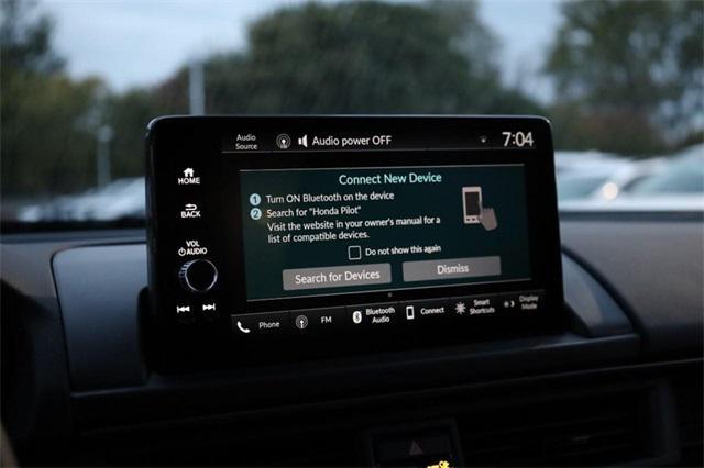 new 2025 Honda Pilot car, priced at $50,895