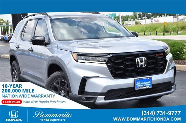 new 2025 Honda Pilot car, priced at $50,850