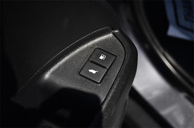 used 2022 Honda Pilot car, priced at $34,688