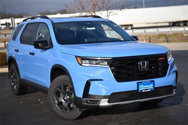 new 2025 Honda Pilot car, priced at $51,250