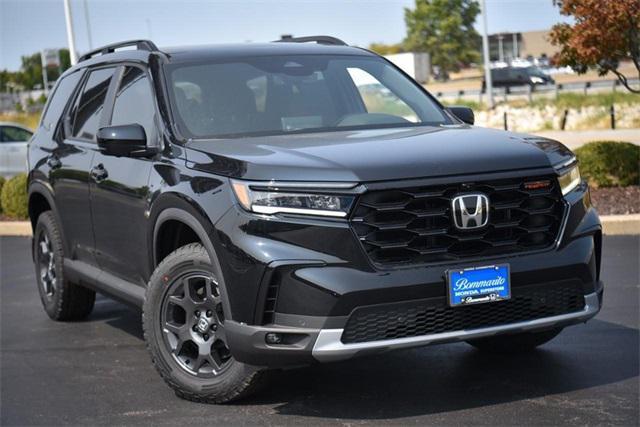 new 2025 Honda Pilot car, priced at $50,495