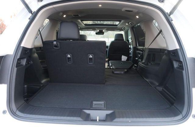 new 2025 Honda Pilot car, priced at $51,550