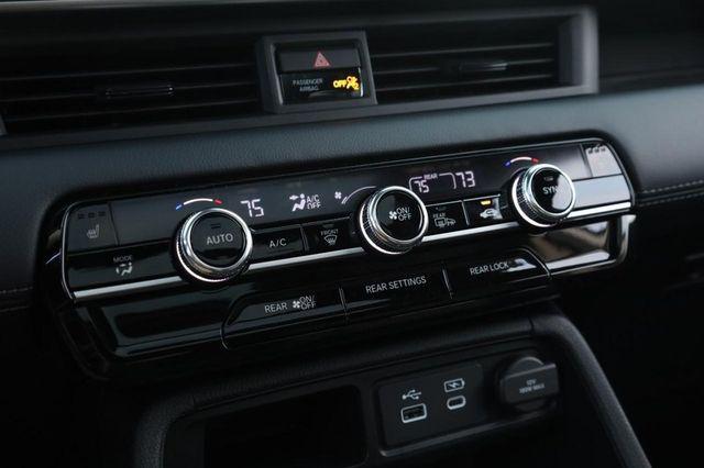 new 2025 Honda Pilot car, priced at $51,550