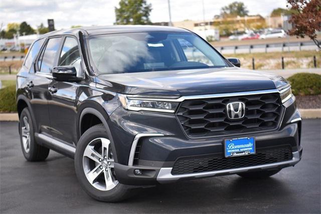 new 2025 Honda Pilot car, priced at $46,995