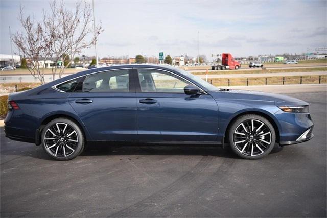 new 2025 Honda Accord Hybrid car, priced at $40,395