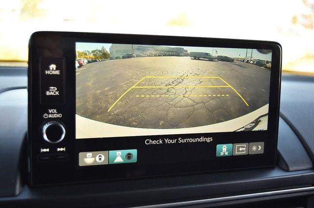 used 2025 Honda Pilot car, priced at $47,288