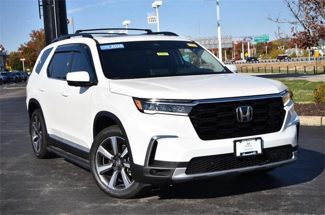 used 2025 Honda Pilot car, priced at $50,088