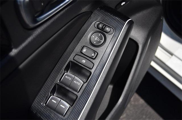 new 2025 Honda Civic Hybrid car, priced at $33,555
