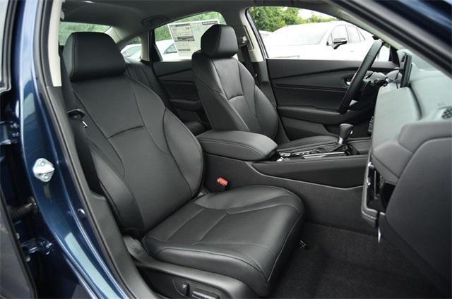 new 2025 Honda Accord Hybrid car, priced at $40,450