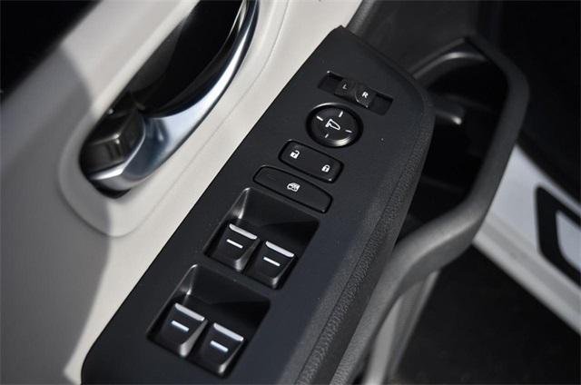 new 2025 Honda Pilot car, priced at $52,280