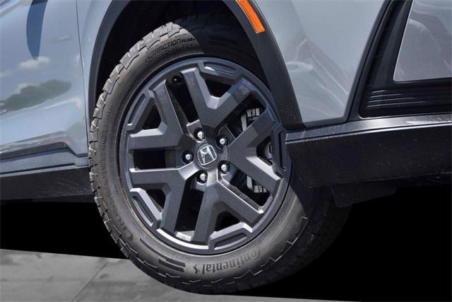 new 2026 Honda CR-V Hybrid car, priced at $40,650