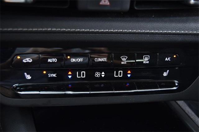 used 2023 Buick Envision car, priced at $23,588