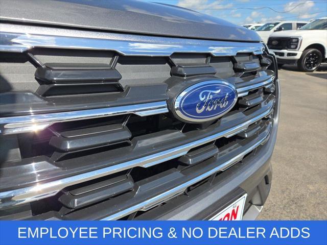 new 2025 Ford Explorer car, priced at $38,902