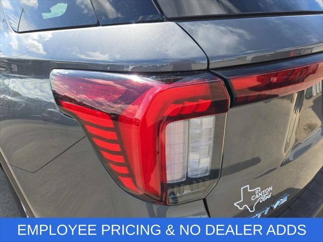 new 2025 Ford Explorer car, priced at $38,902