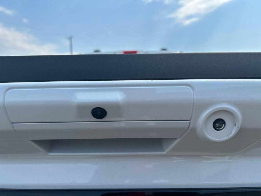 new 2025 Ford F-250 car, priced at $88,399