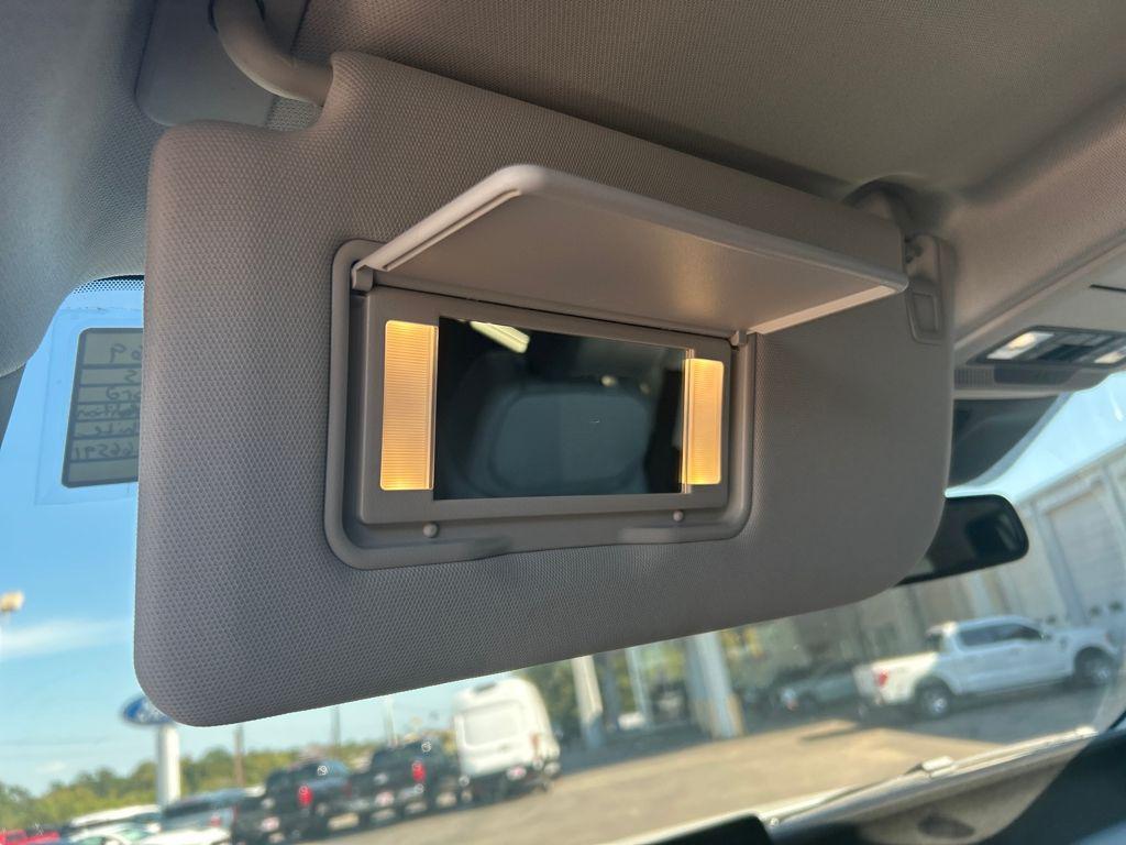 new 2025 Ford Expedition car, priced at $68,139