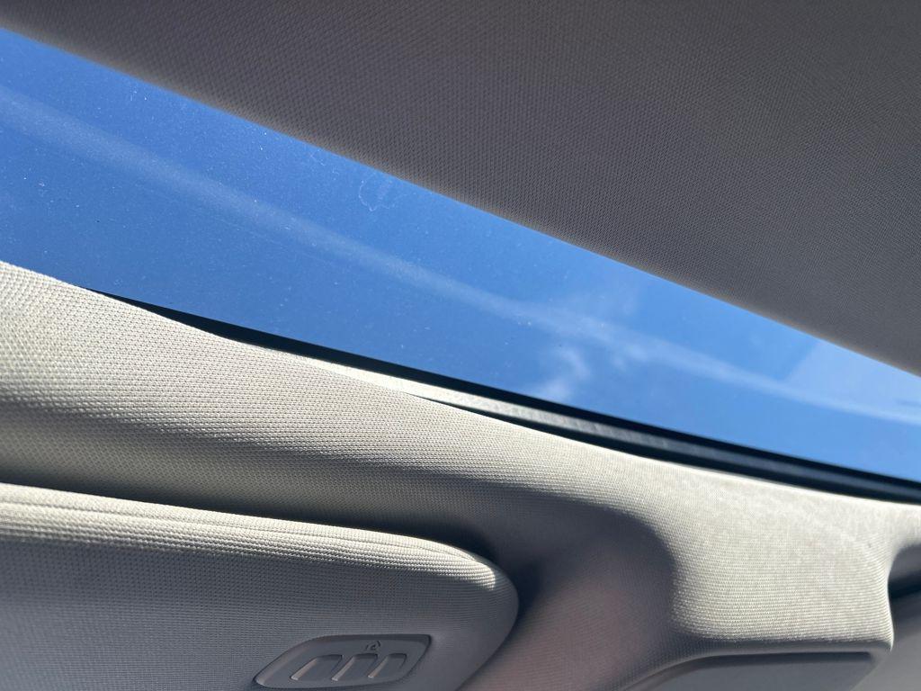 new 2025 Ford Expedition car, priced at $68,139