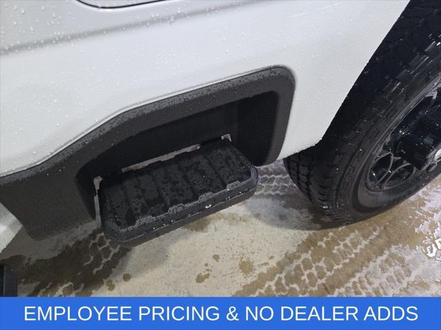 new 2025 Ford F-250 car, priced at $57,870