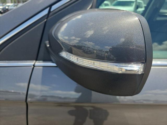 used 2024 Ford Edge car, priced at $29,949
