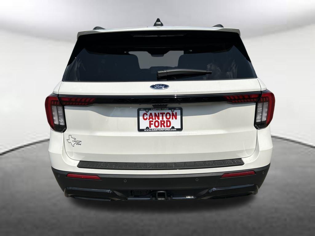 new 2025 Ford Explorer car, priced at $46,879