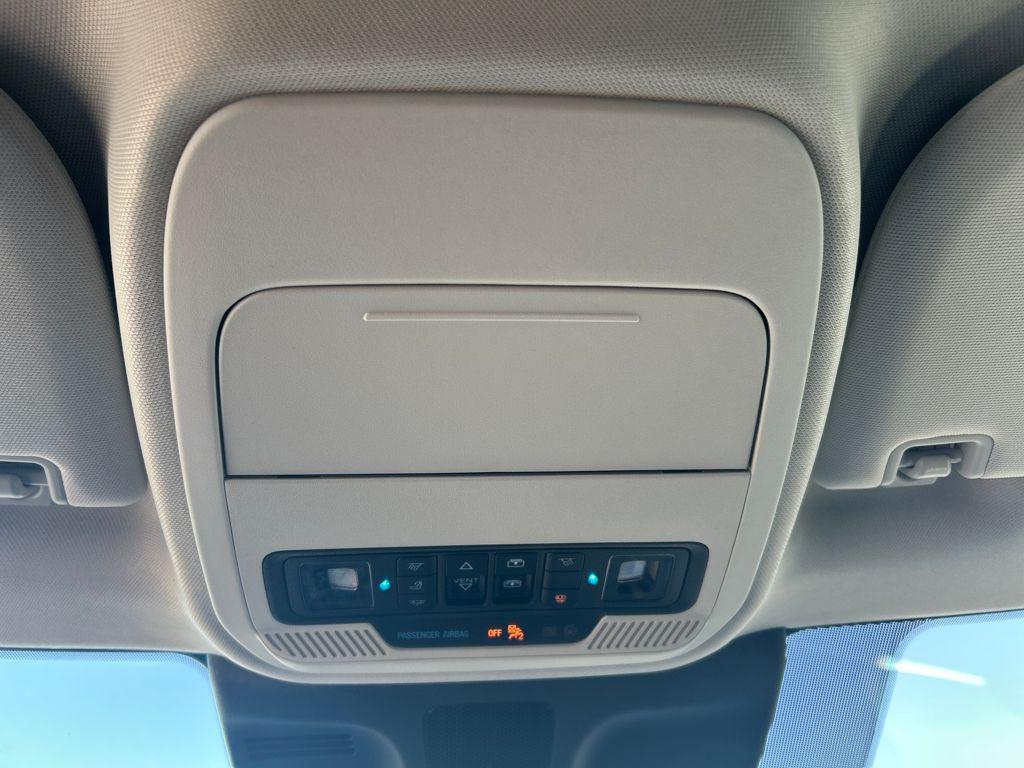 new 2025 Ford Expedition car, priced at $67,669