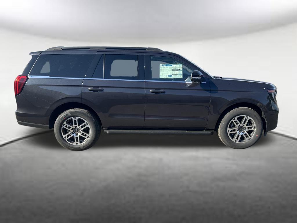 new 2025 Ford Expedition car, priced at $67,669