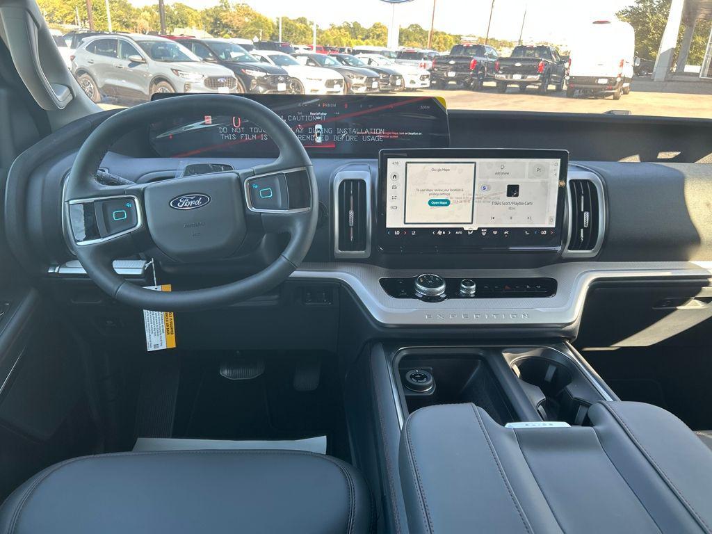 new 2025 Ford Expedition car, priced at $67,669