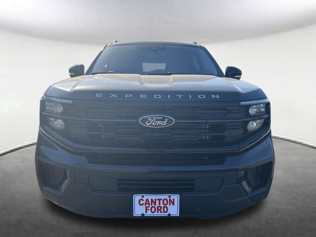 new 2025 Ford Expedition car, priced at $67,669